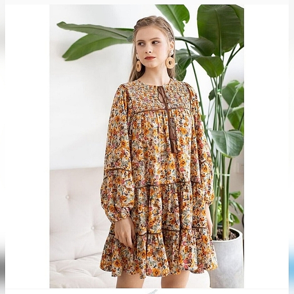 Kourt Dresses & Skirts - Kourtfloral babydoll dress size L